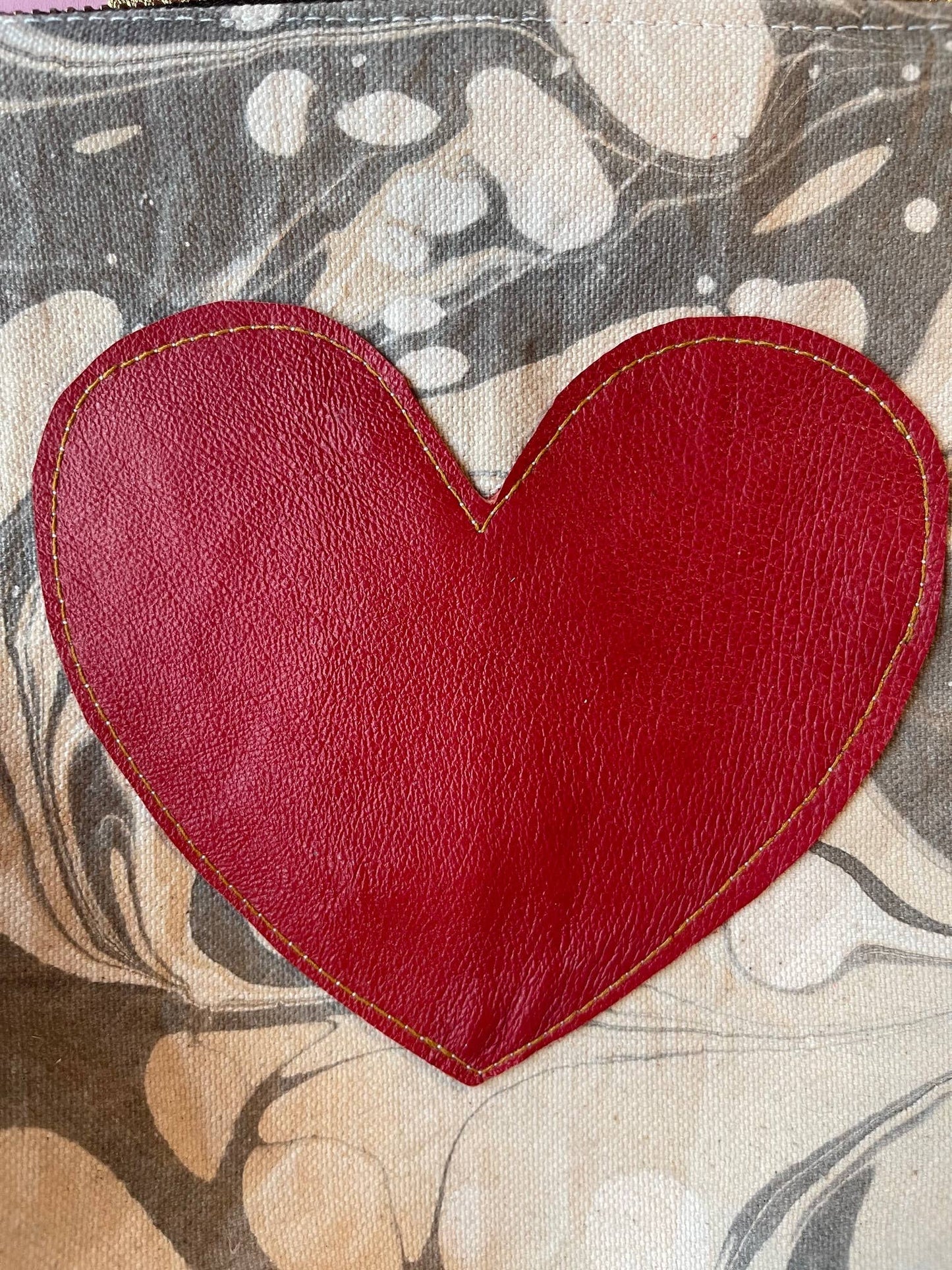 PRE-ORDER AVAILABLE - Pouch with Zipper - Big Love Marbled