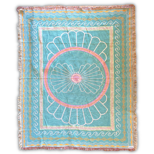 Wobble Yoga - Throw Blanket - Coral Garden Shell