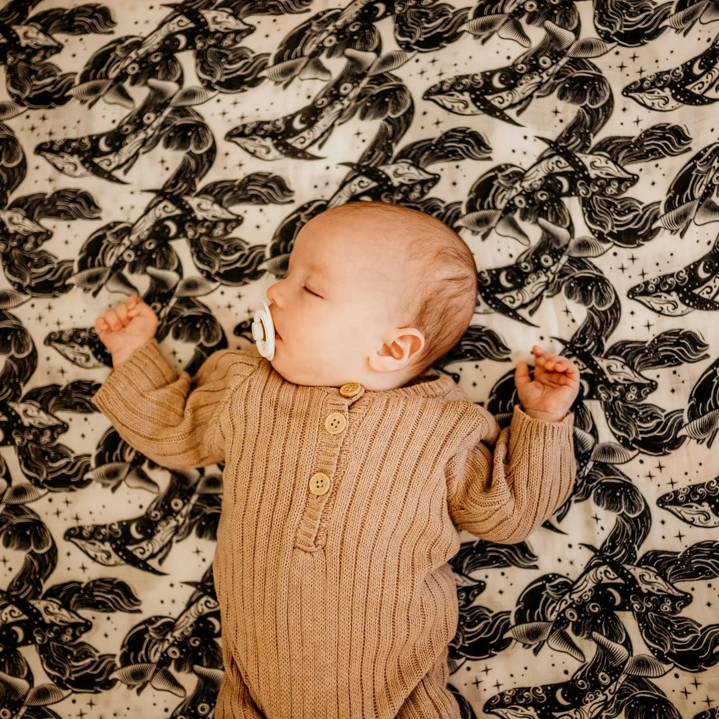 ANO - Baby Wrap/Swaddle - Whale