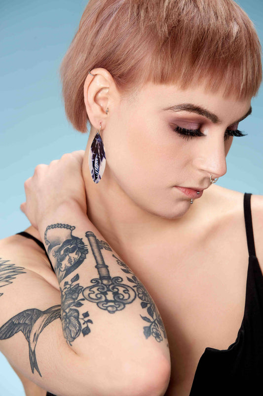 erin.k creative studio - Earrings - Delta