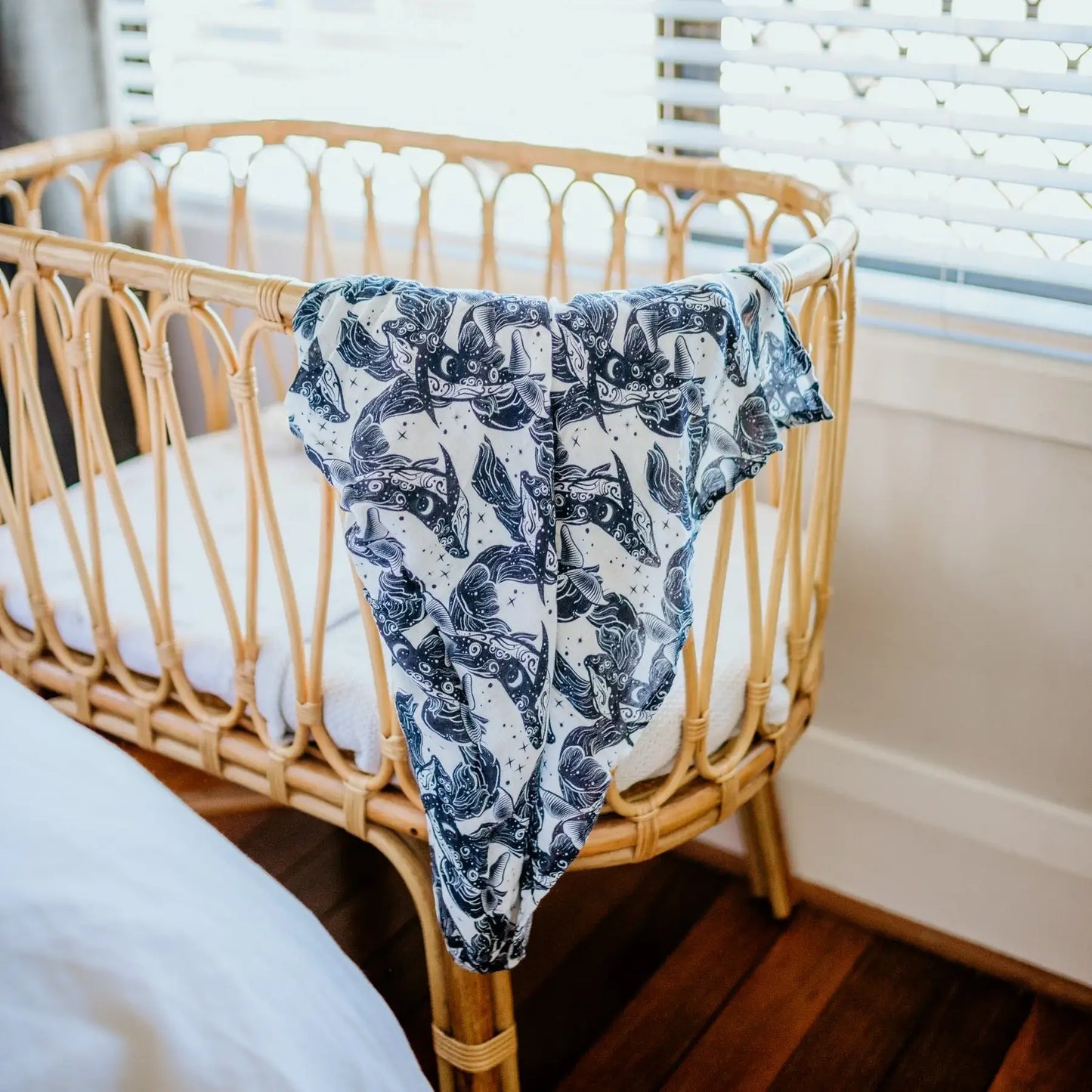 ANO - Baby Wrap/Swaddle - Whale
