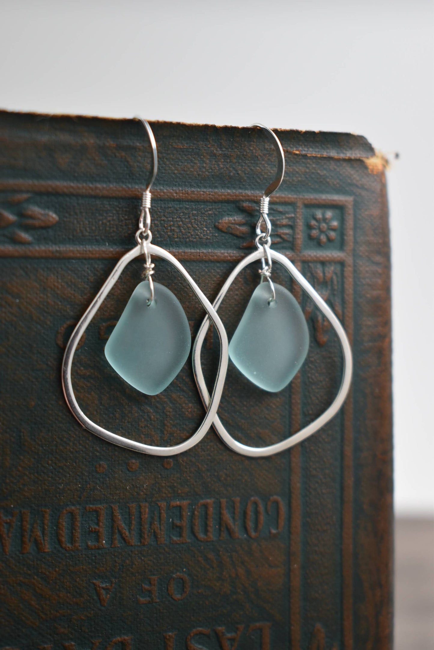 Whitelotus Design - Earrings - Organic Eco Glass