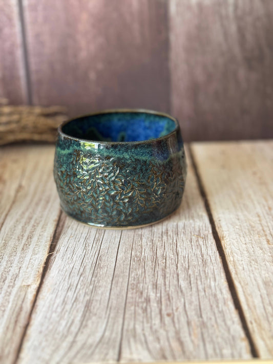 Wolf and Clay Pty Ltd - Hug Mug - Floral Imprinted - Dark Blue