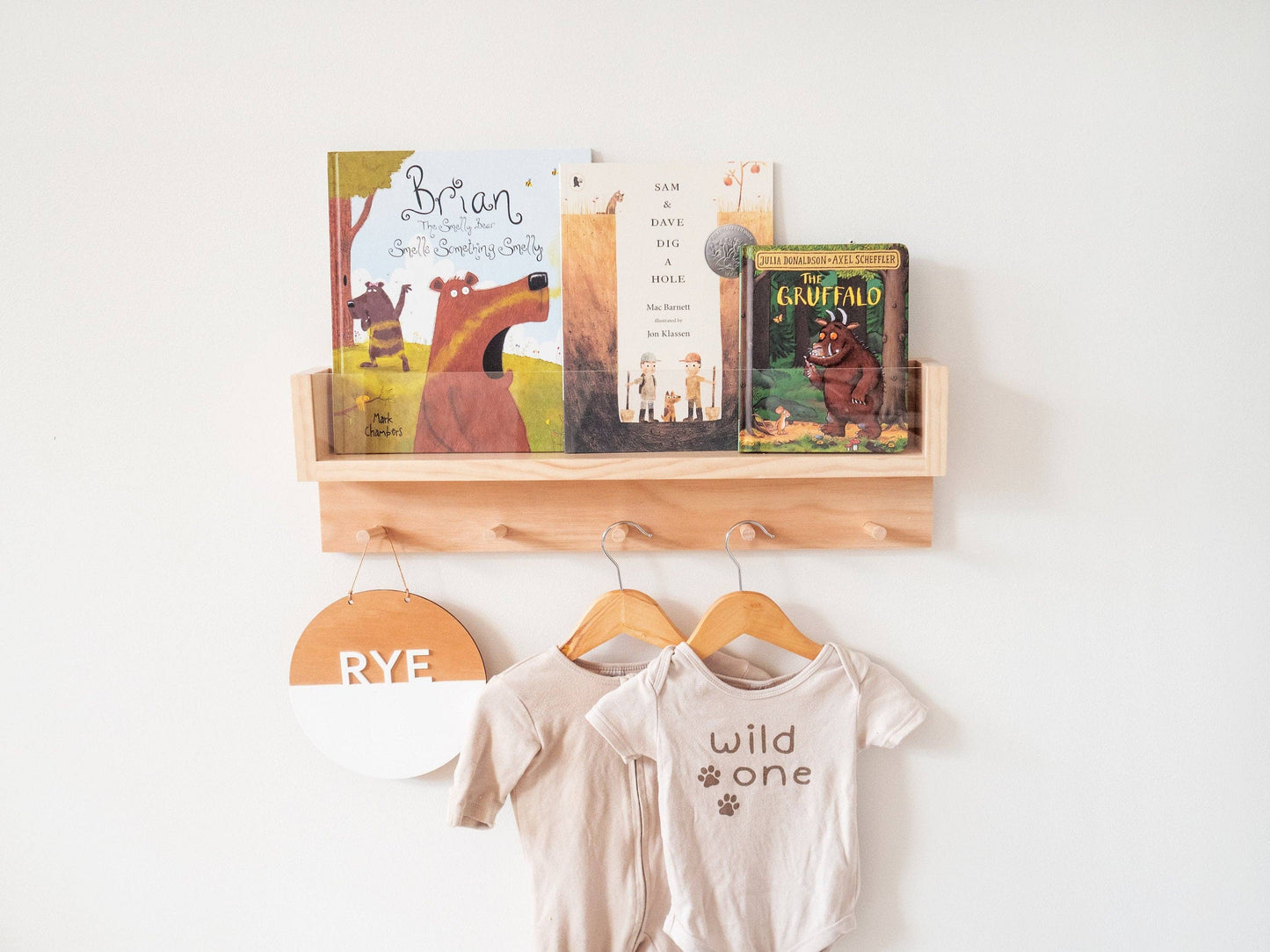 Woodyoubuy - Nursery bookshelf and clothes rack combo (acrylic front)