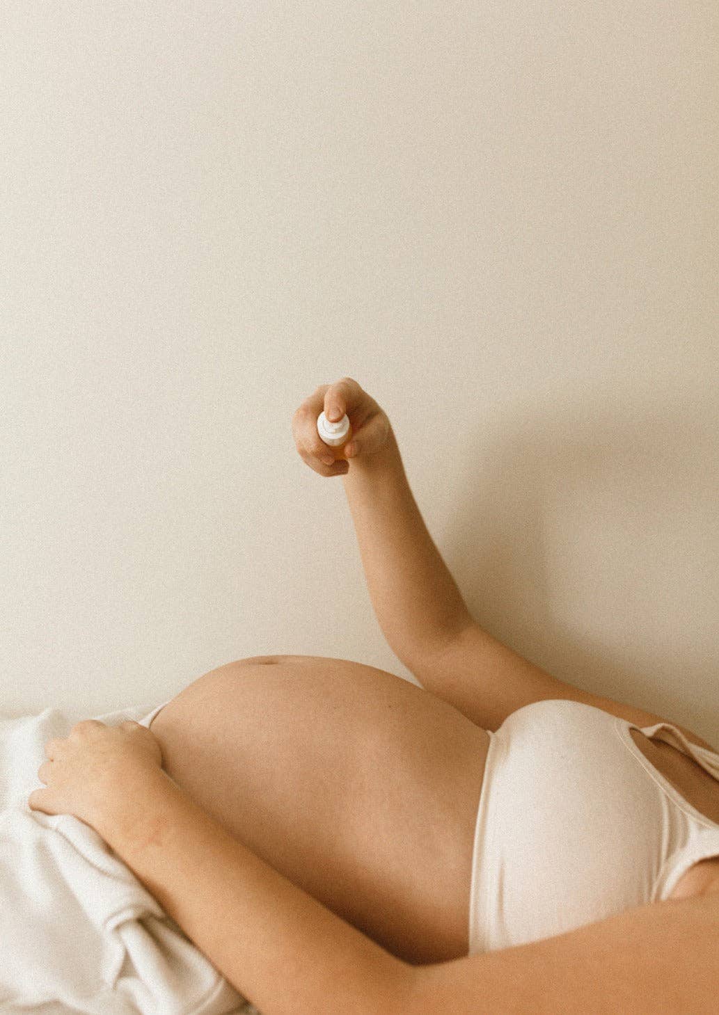 cle. naturals - Essential Oil Blend - belly.