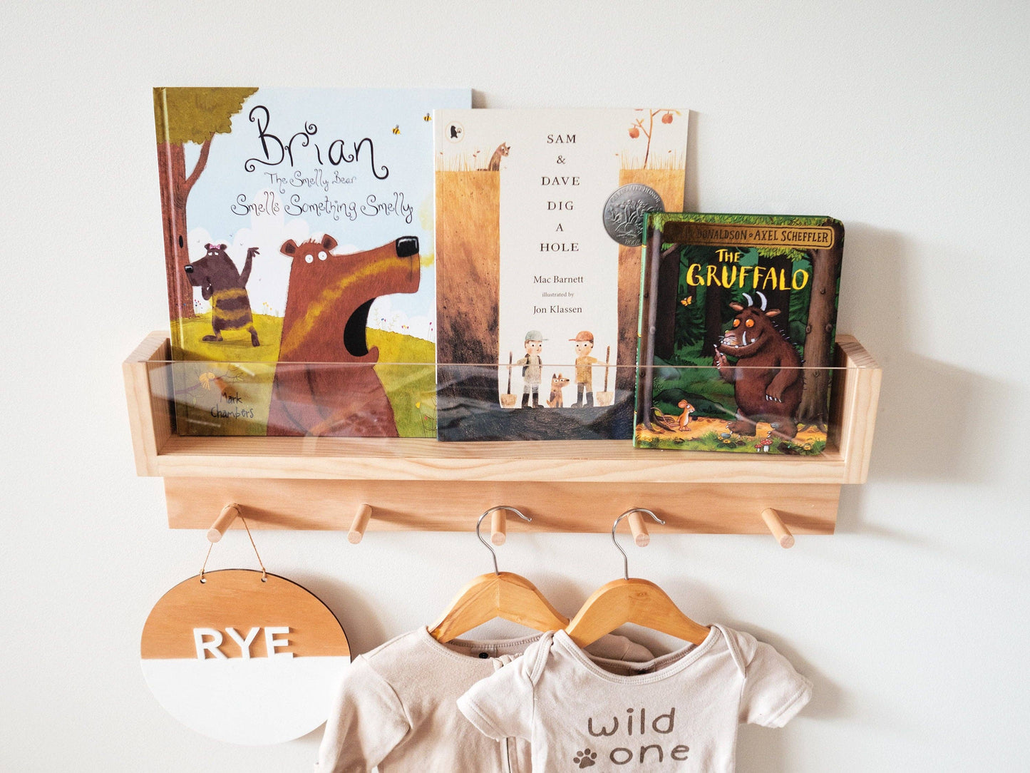 Woodyoubuy - Nursery bookshelf and clothes rack combo (acrylic front)