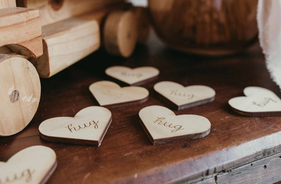 To & From Cards - Greeting Card w/wooden Pocket Hug